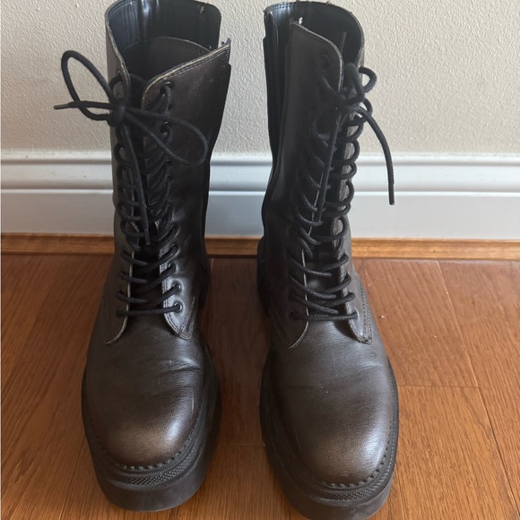 Black Lace-Up Combat Boots size 38 - Picture 3 of 7